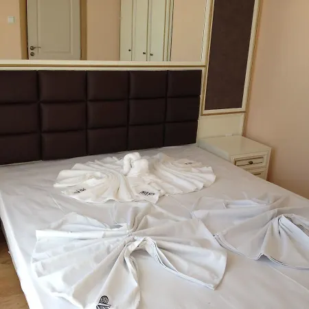 Apartment Messembria